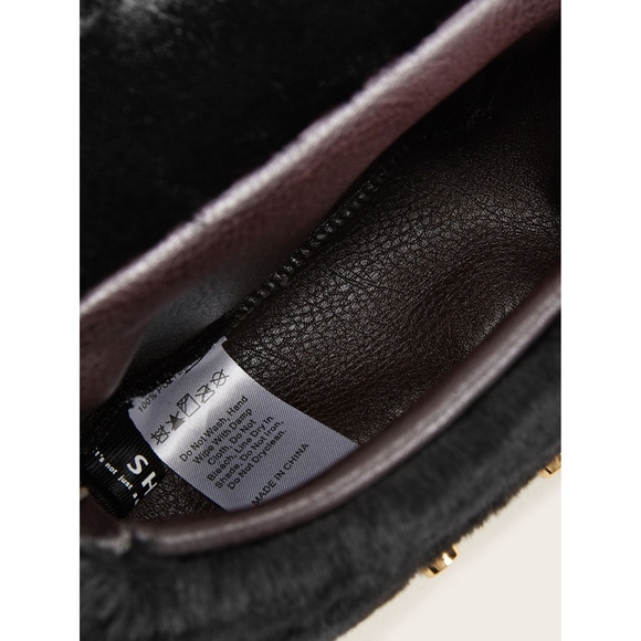 Black Faux Fur Metal Lock Chain Crossbody Bag - Picture 3 of 6